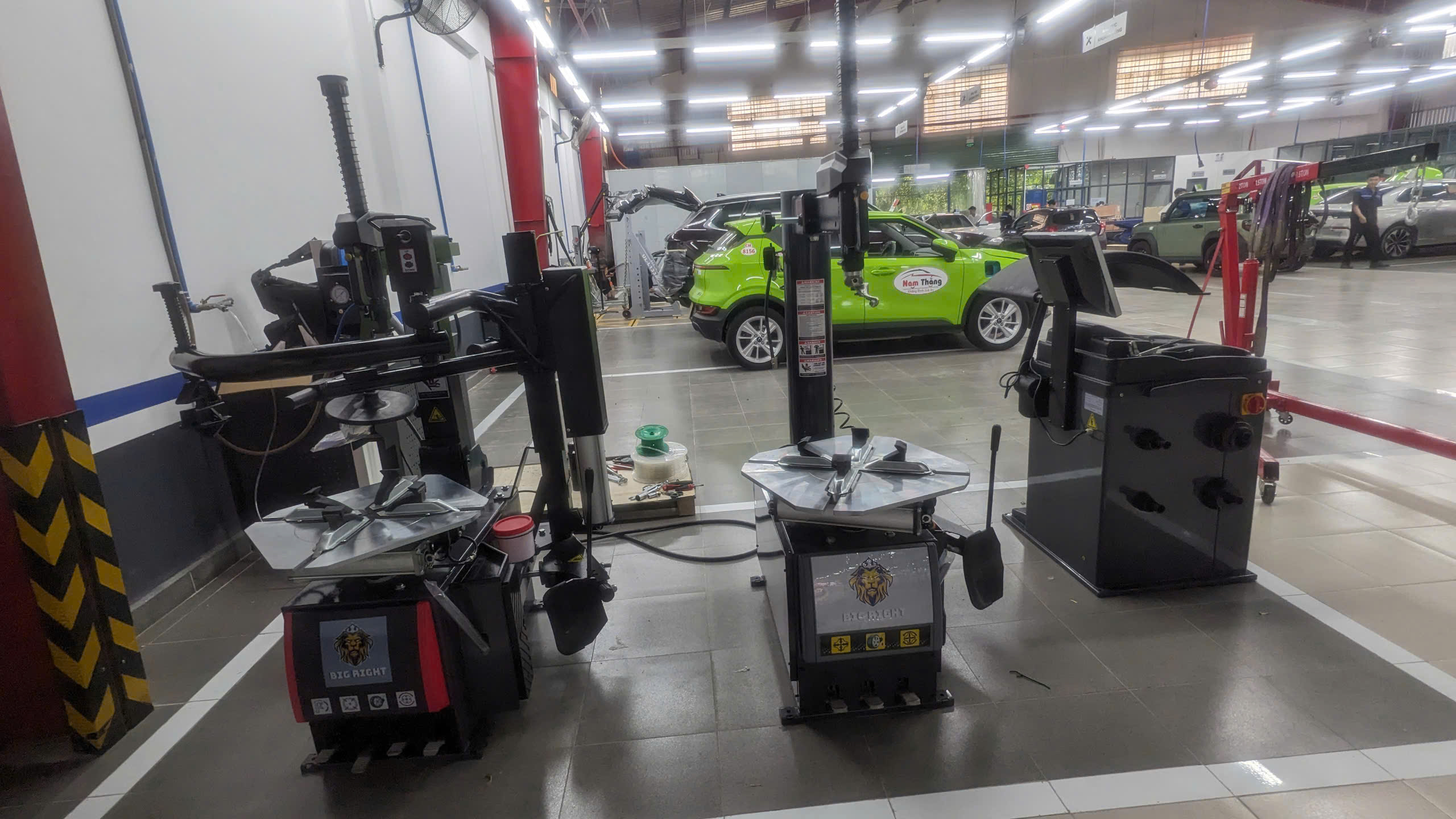 Thiết bị ngành lốp ô tô