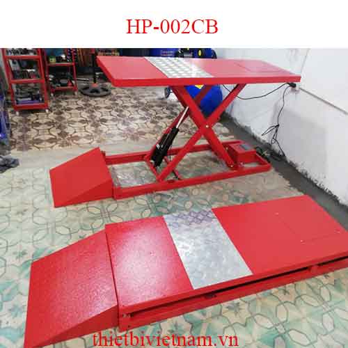 Bàn nâng xe máy cơ bản bao gồm cả tấm dẫn Haphong HP-002CB