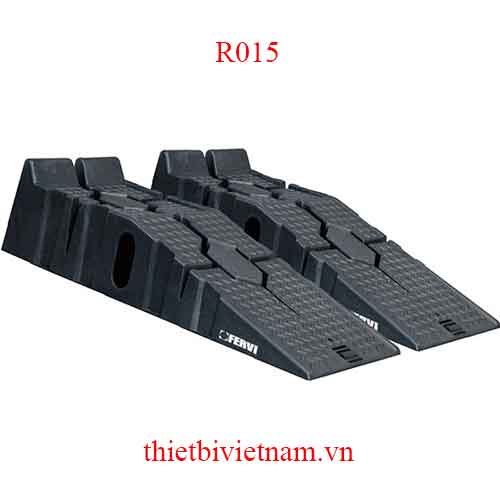 Bộ cao su chèn bánh xe, tải trọng 2,5 tấn hãng FERVI Italia R015